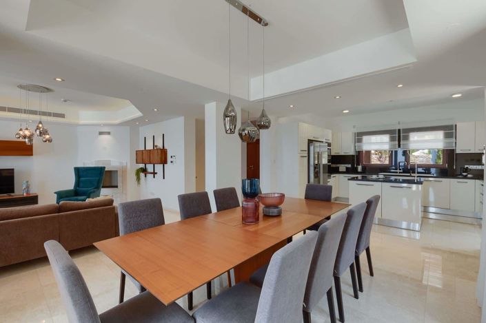 Image No.10-Maison de 4 chambres à vendre à Aphrodite Hills