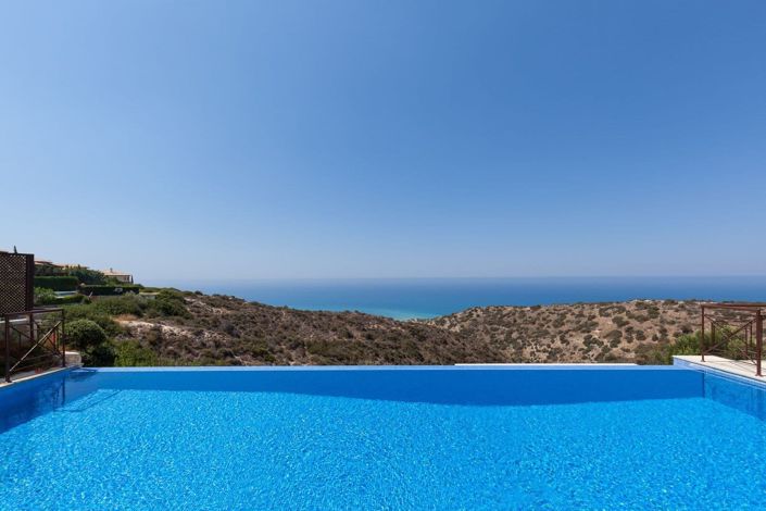 Image No.4-Maison de 4 chambres à vendre à Aphrodite Hills