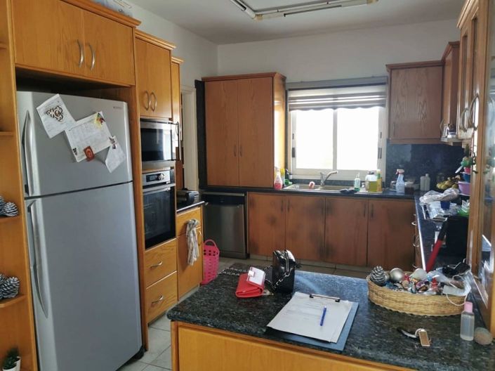 Image No.5-4 Bed House for sale