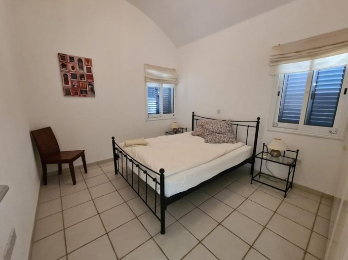 Image No.10-5 Bed House for sale