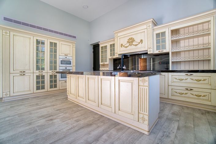 Image No.8-3 Bed House for sale