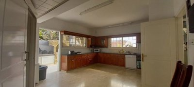 355771-limassol-agia-fyla-6-bedroom-house-for