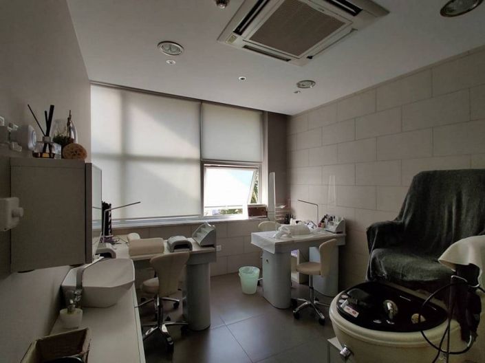 Image No.3-5 Bed House for sale