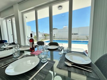 650650-detached-villa-for-sale-in-pylaorig