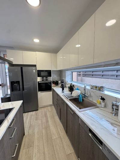 Image No.2-4 Bed House for sale