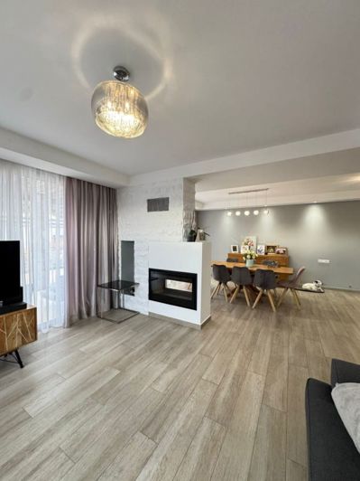 Image No.4-4 Bed House for sale