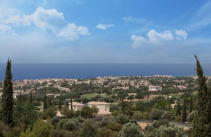 Image No.10-2 Bed House for sale