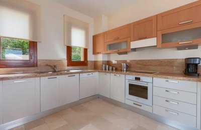 365764-detached-villa-for-sale-in-kouklia-aph