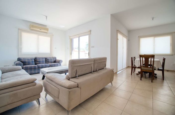 Image No.4-Maison de 3 chambres à vendre à Monagrouli