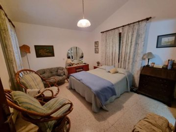 385954-bungalow-for-sale-in-tala-kamaresfull