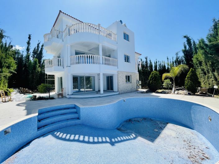 Image No.4-4 Bed House for sale