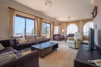 704207-detached-villa-for-sale-in-ayios-athan