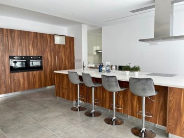 392549-detached-villa-for-sale-in-select-loca