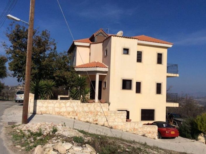 Image No.2-5 Bed House for sale