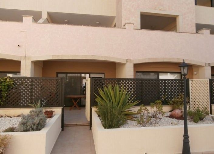 Image No.7-3 Bed House for sale