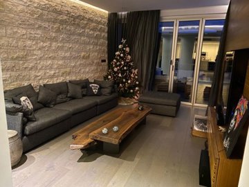 396594-detached-villa-for-sale-in-parekklisia