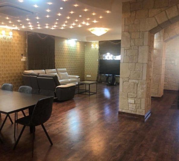 Image No.5-Maison de 5 chambres à vendre à Kato Polemidia