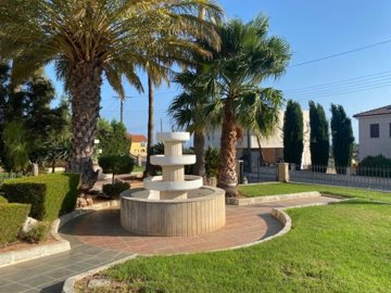 513462-detached-villa-for-sale-in-erimifull