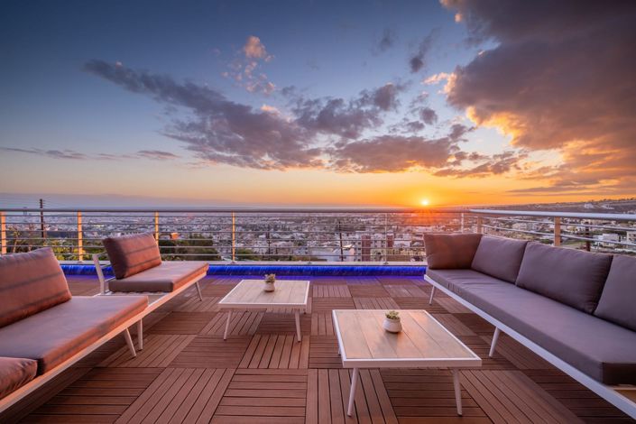 Image No.4-6 Bed House for sale