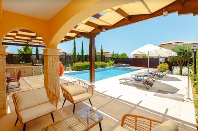400155-detached-villa-for-sale-in-select-loca