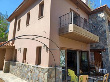 402610-detached-villa-for-sale-in-moniatisori