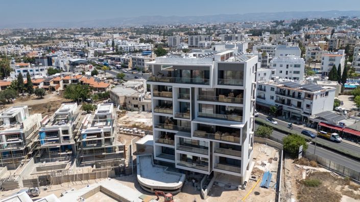 Image No.10-3 Bed House for sale