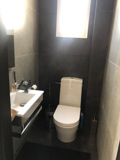 Image No.8-3 Bed House for sale