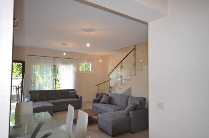 Image No.8-3 Bed House for sale