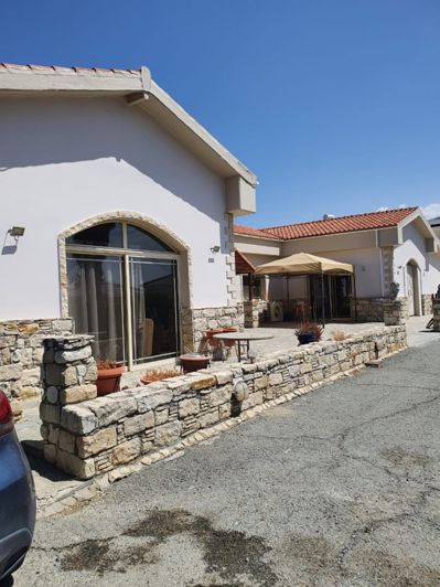 Image No.1-Maison de 7 chambres à vendre à Pyrgos