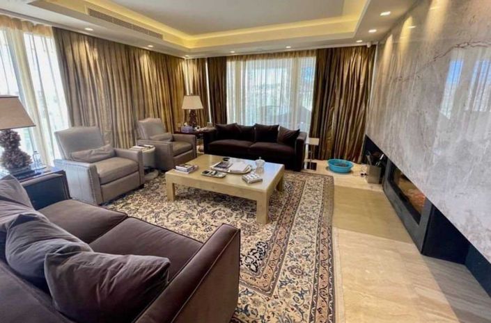 Image No.3-5 Bed House for sale