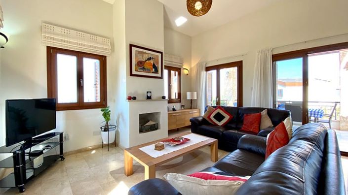 Image No.2-4 Bed House for sale