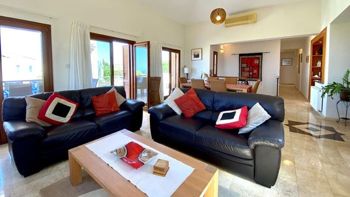 Image No.4-4 Bed House for sale