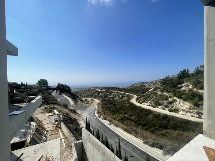 Image No.7-3 Bed House for sale