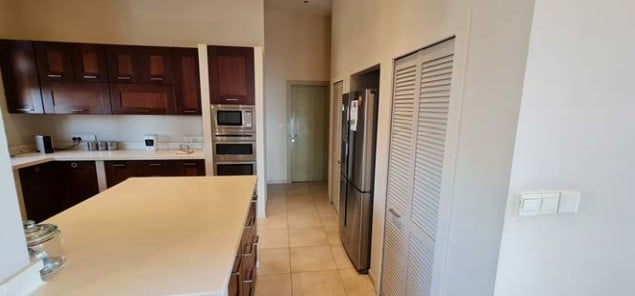 Image No.9-5 Bed House for sale