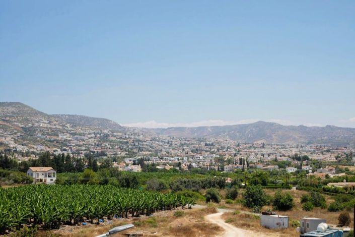 Image No.10-4 Bed House for sale