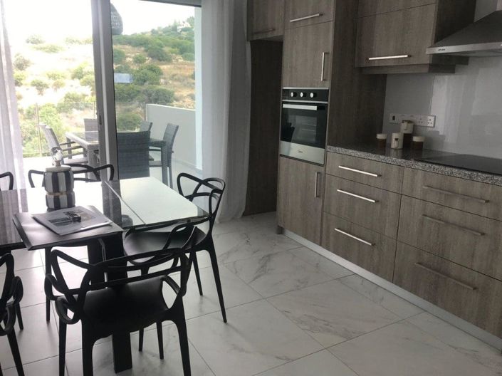 Image No.10-4 Bed House for sale