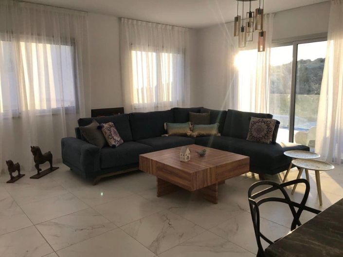 Image No.8-4 Bed House for sale