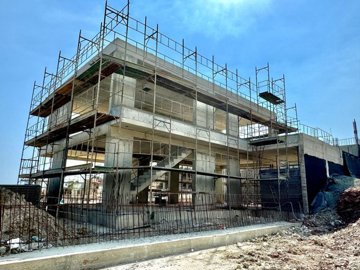 623413-detached-villa-for-sale-in-parekklisia