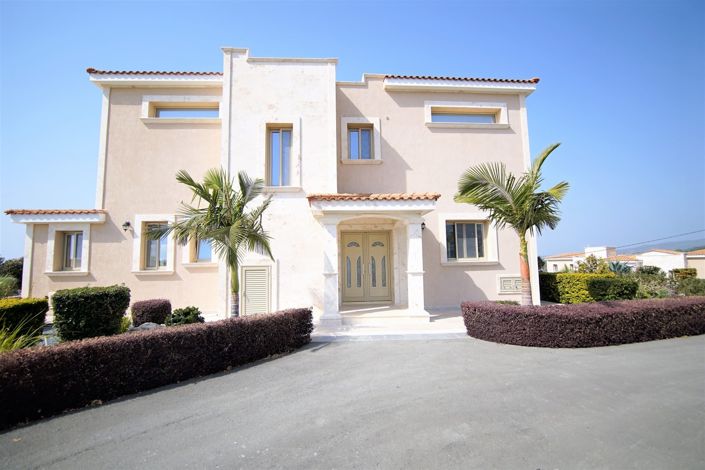 Image No.1-4 Bed House for sale