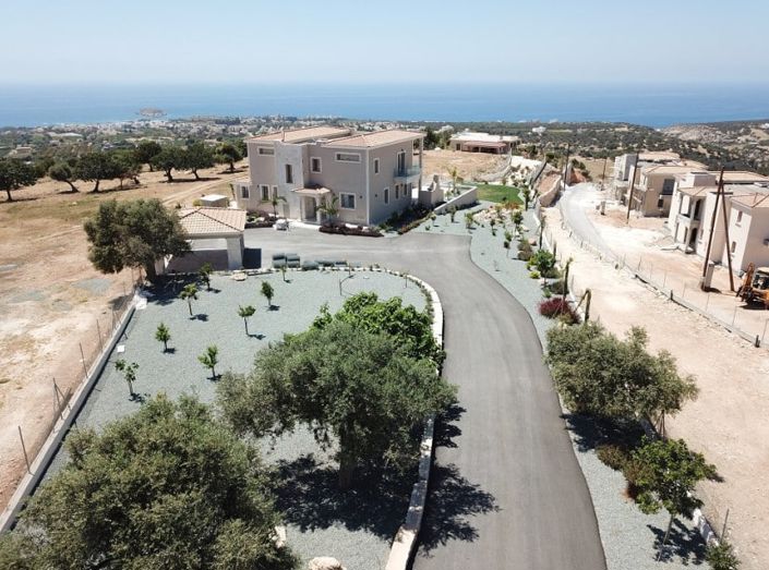 Image No.10-4 Bed House for sale