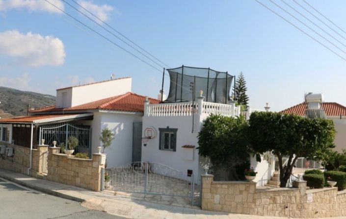 Image No.4-3 Bed House for sale
