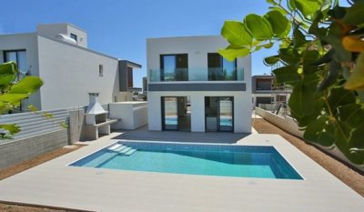 426016-detached-villa-for-sale-in-mesogifull