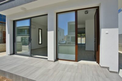 426020-detached-villa-for-sale-in-mesogifull