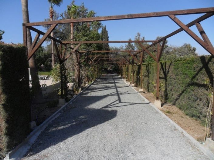 Image No.6-4 Bed House for sale