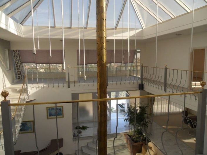 Image No.8-4 Bed House for sale