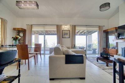 554716-detached-villa-for-sale-in-tala-kamare