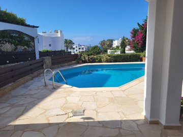 428634-detached-villa-for-sale-in-chlorakaori
