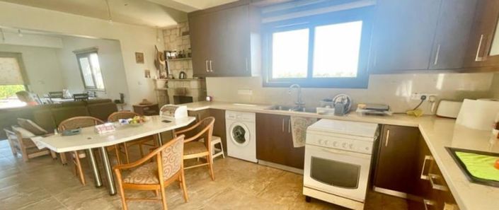 Image No.4-4 Bed House for sale