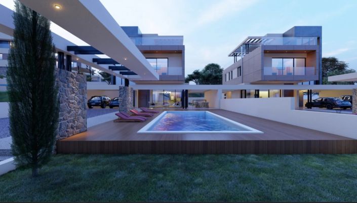 Image No.9-Maison de 6 chambres à vendre à Agios Tychonas