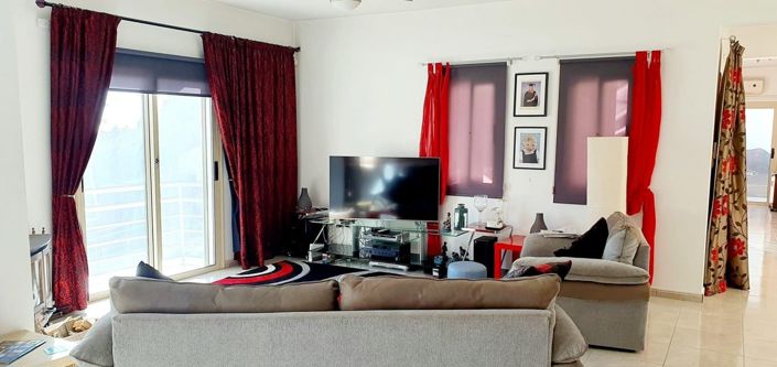 Image No.2-4 Bed House for sale